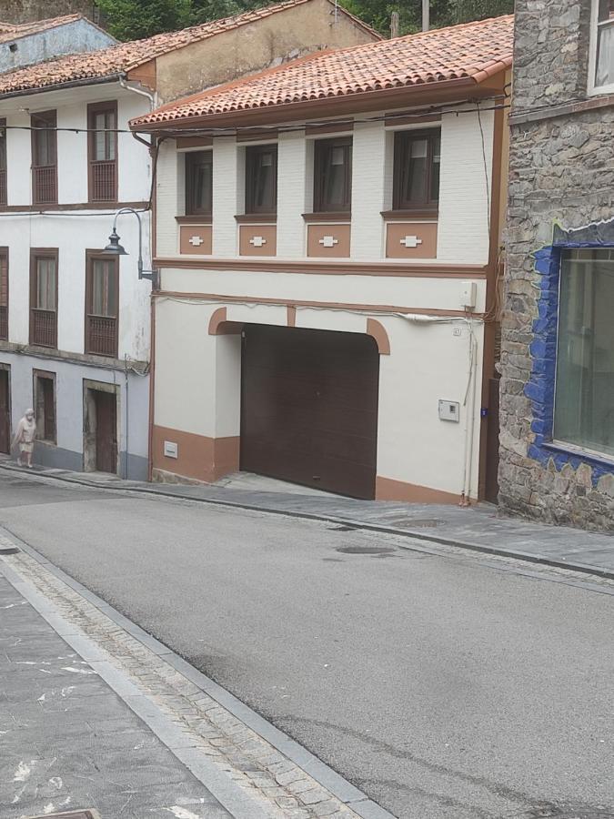 Apartamentos Vior Y Valdes Cudillero Exterior foto